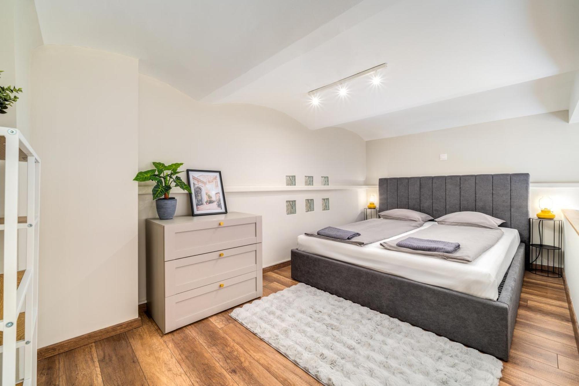 Rakoczi Stylish Entire Apartment Budapest Exterior photo